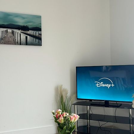 Sea View Apartment Уайтхейвън Екстериор снимка